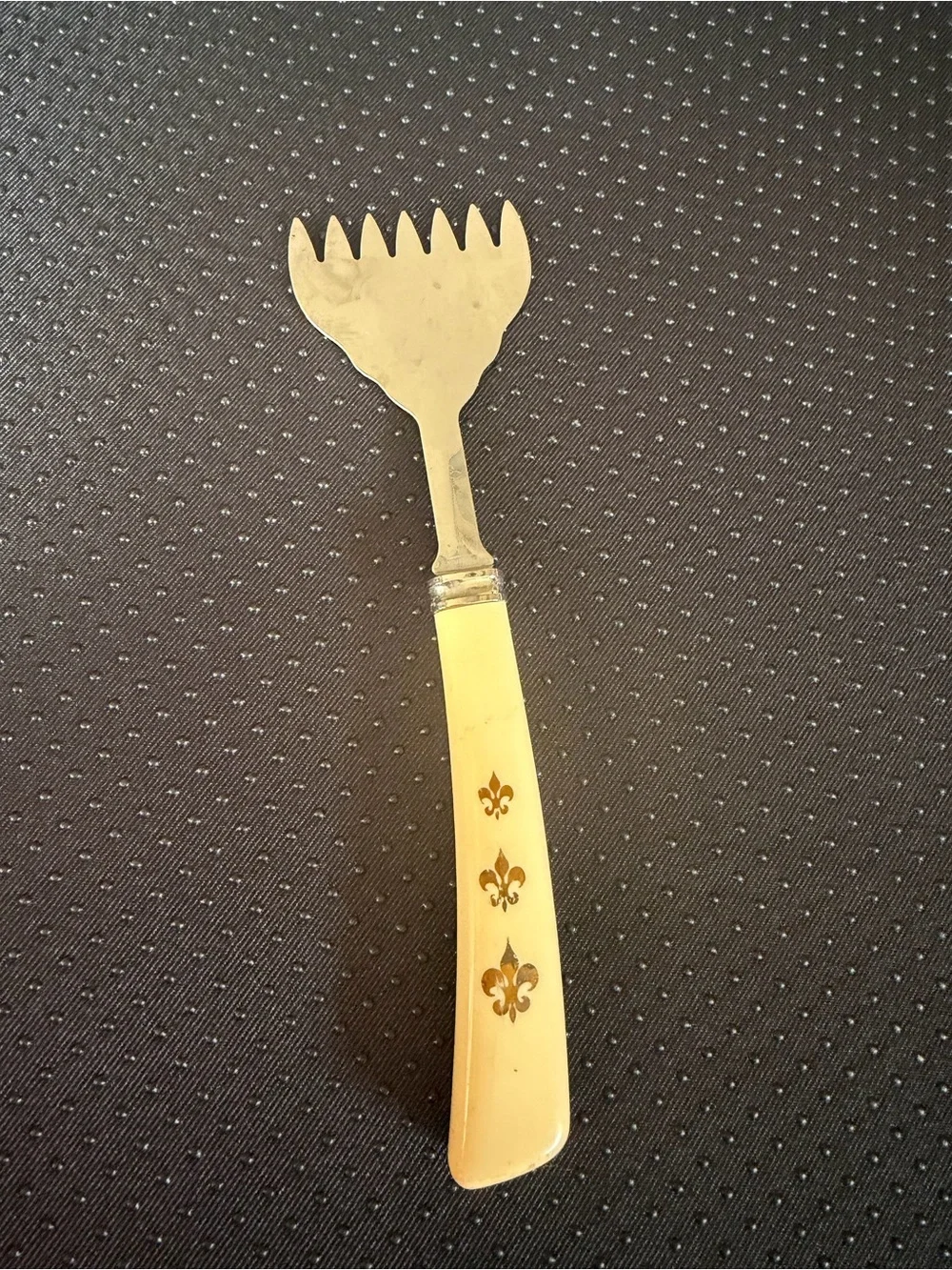 Ivory Fleur-de-Lis Handle Pastry Fork - Home Dining